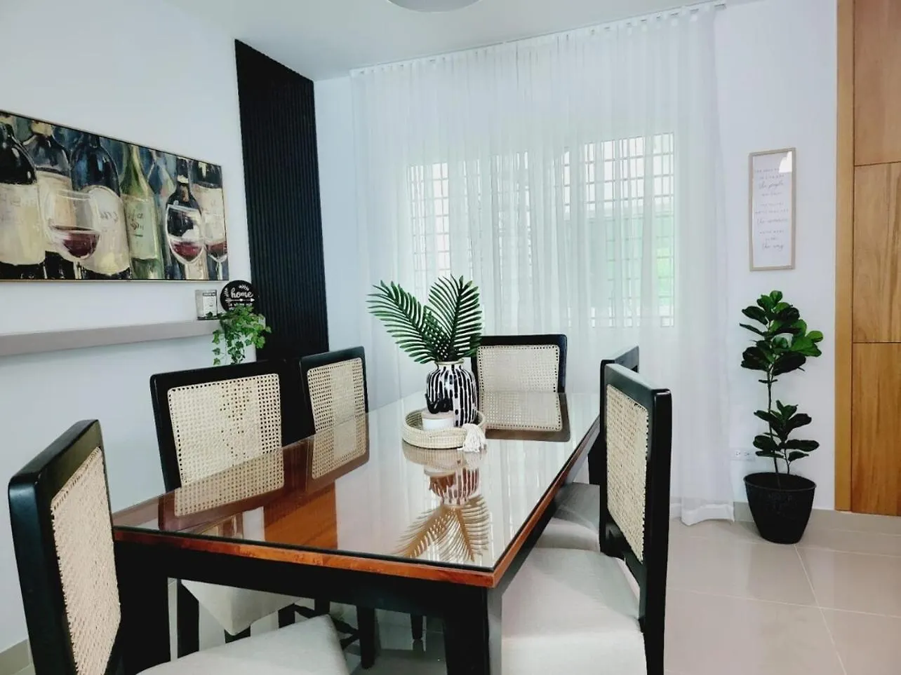 アパート Spacious 3Br Apt Santiago サンティアゴ・デ・ロス・カバリェロス